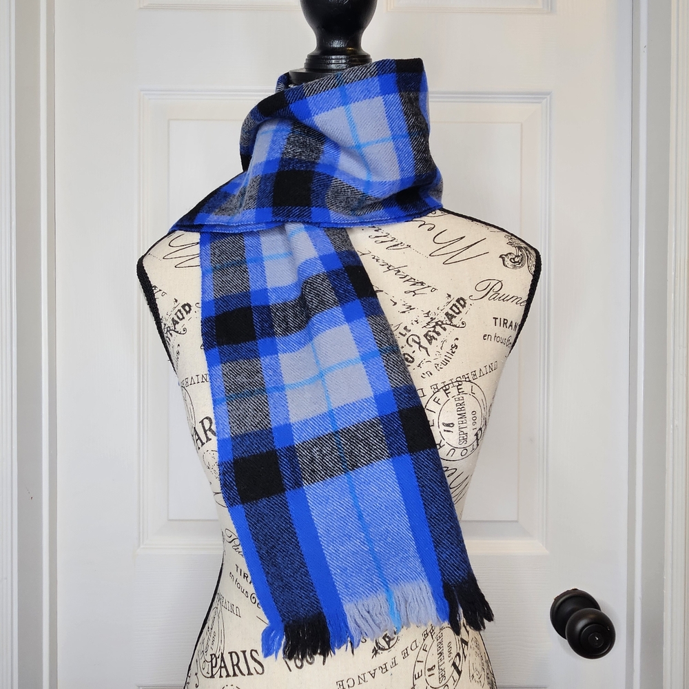 100% Wool Men's Vibrant Blue Black Plaid Winter Scarf Cozy Unisex